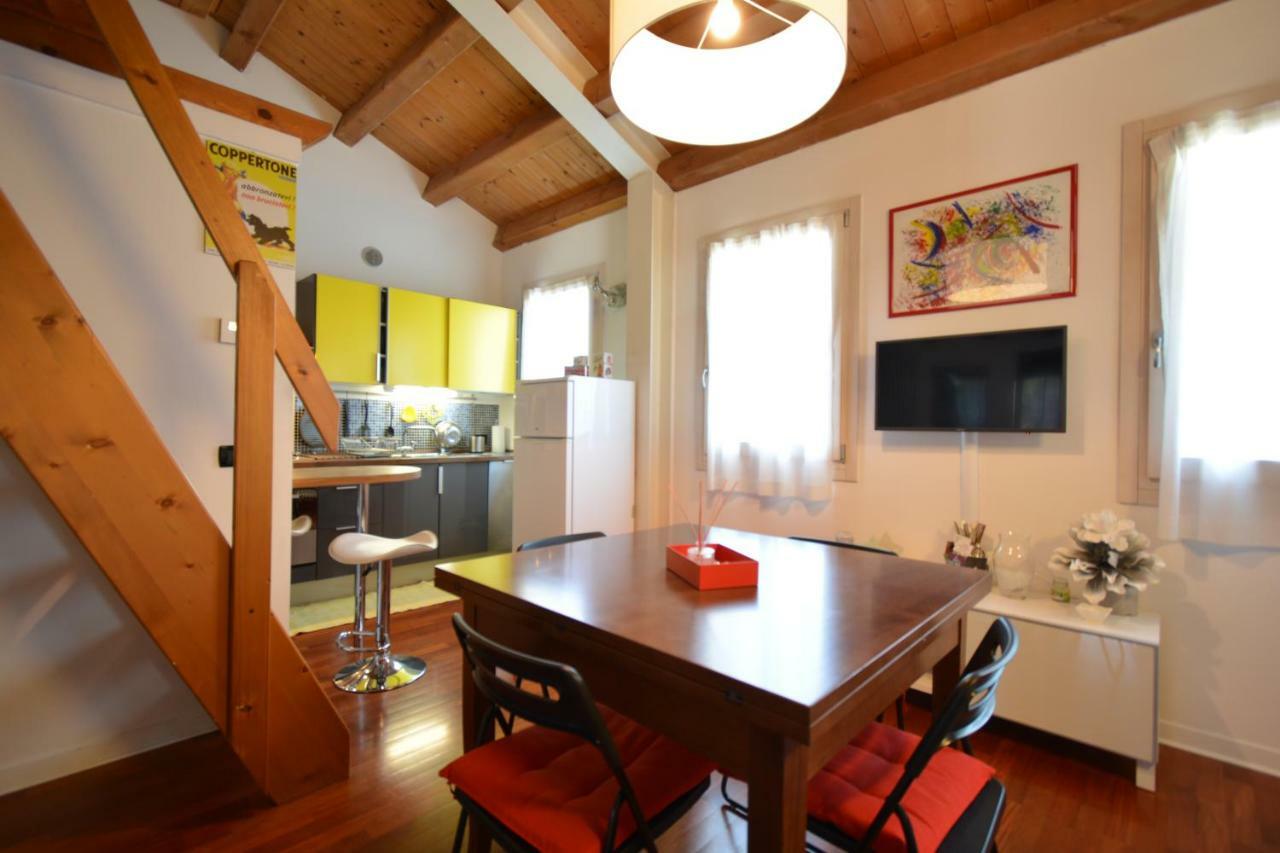 Casa Vacanze Chez La Reine - Holiday Home 비첸차 외부 사진